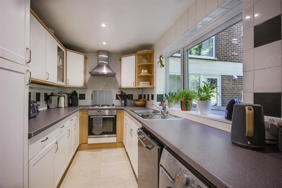 Images for Sheridan Court, 99 Coombe Road, Croydon EAID:TT BID:JDE1