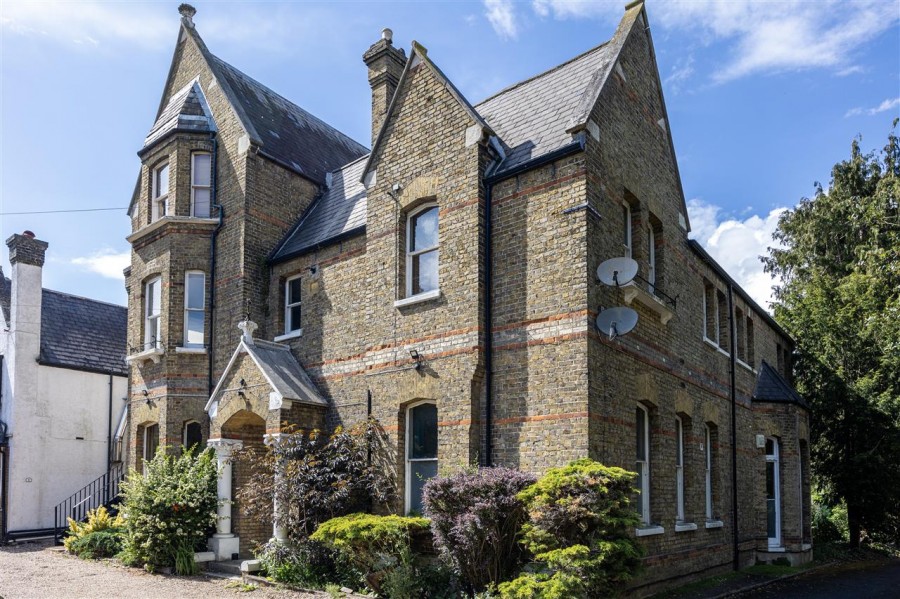 Images for Bramley Hill, South Croydon EAID:TT BID:JDE1