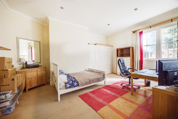 Images for Bramley Hill, South Croydon