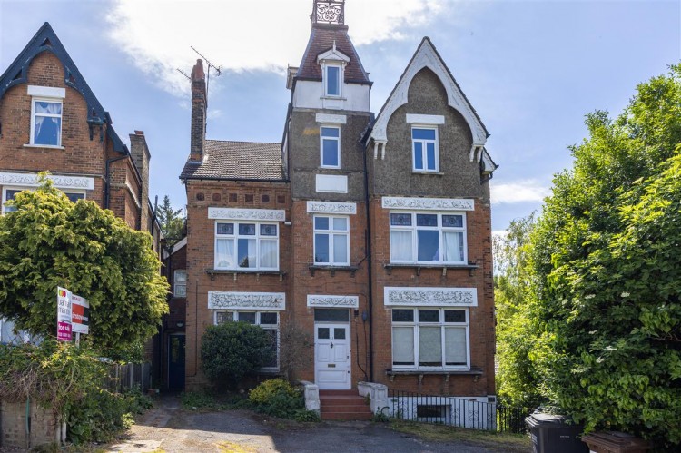 Images for Birdhurst Rise, South Croydon