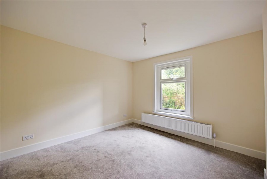 Images for Chelsham Road, South Croydon EAID:TT BID:JDE1