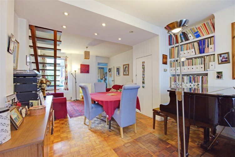 Images for Selsdon Road, South Croydon