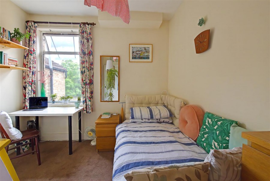 Images for Selsdon Road, South Croydon EAID:TT BID:JDE1