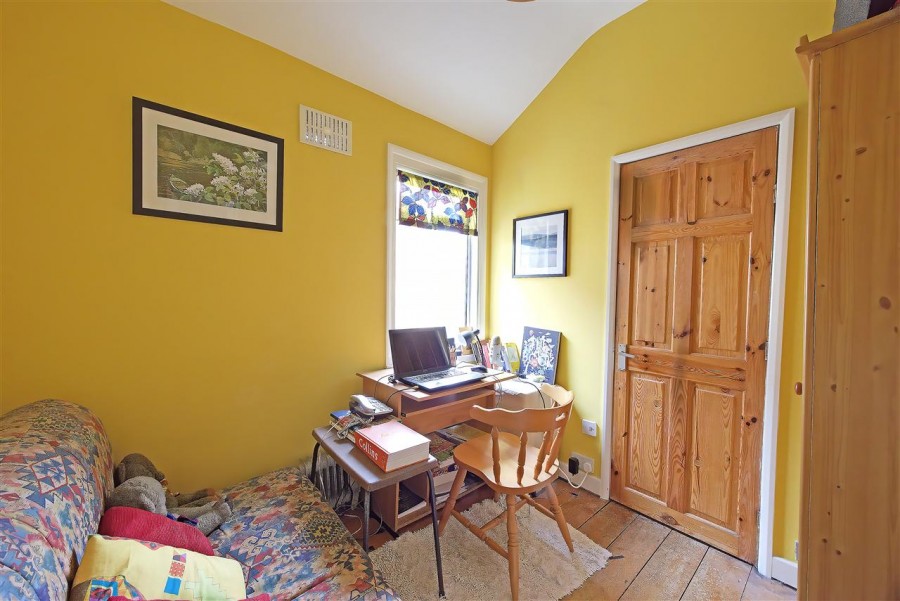Images for Selsdon Road, South Croydon EAID:TT BID:JDE1