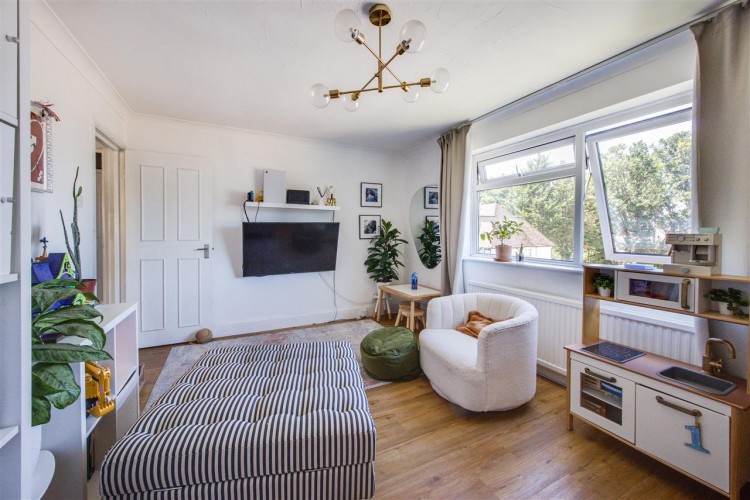 Images for Springwood Court, Birdhurst Road South Croydon, South Croydon