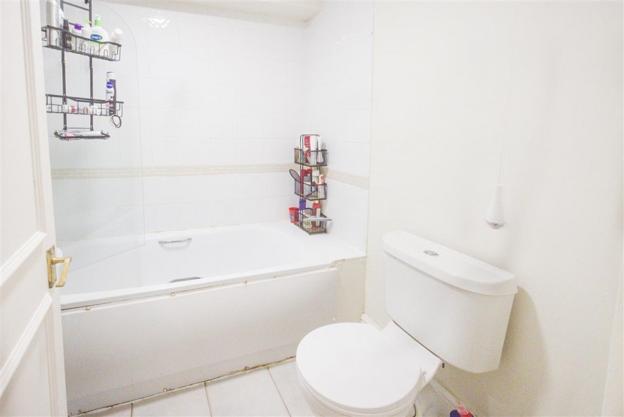 Images for Birdhurst Road,, 12, Birdhurst Road,, South Croydon EAID:TT BID:JDE1